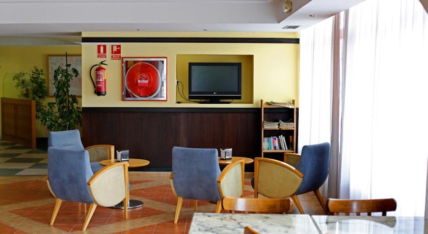 Hotel Iris Гвадалахара Экстерьер фото